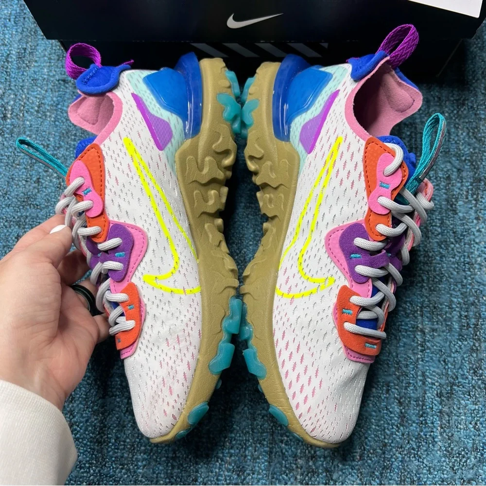 Nike NSW React Vision D/MS/X Sneakers in Photon Dust Lemon Venom Women's Size 6